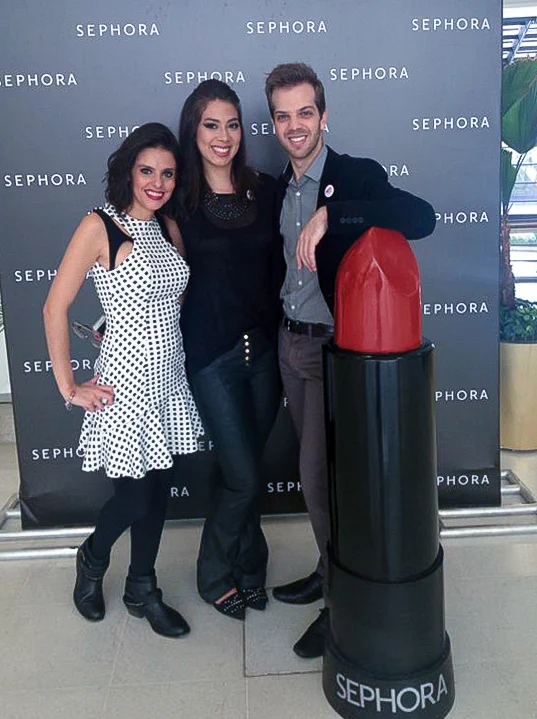 Equipe em evento da linha Red Lip